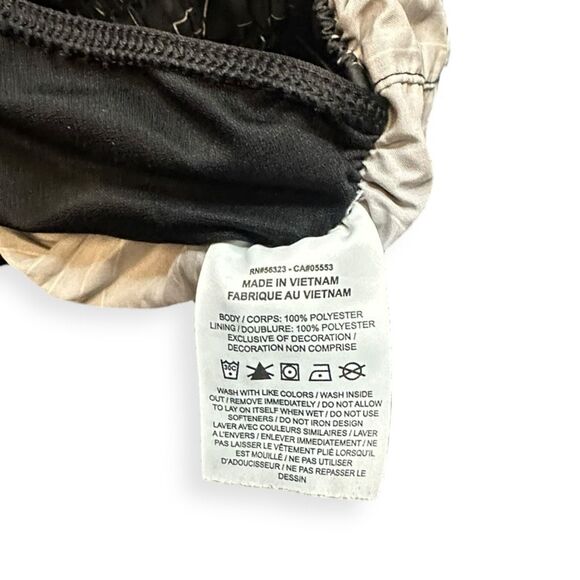 NIKE Women’s Black Run Division Tempo Reflective Dri-FIT Running Shorts Size Lar - Picture 7 of 8